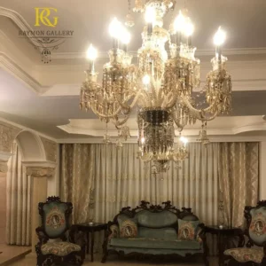 لوستر کلاسیک زنیت طبقاتی و شاخه های منحنی