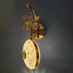 دیوارکوب طلایی با پروانه گوی دار