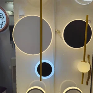 دیوار کوب مدرن طرح حلقه‌های نوری