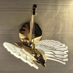 دیوارکوب پرنده طلایی سبک مدرن وراداتی