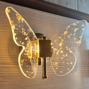 دیوارکوب پروانه طلایی دکوراتیو مدل کریستالی