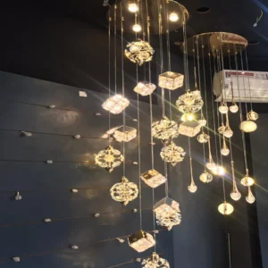 لوستر آویزی مدرن طرح مربعی