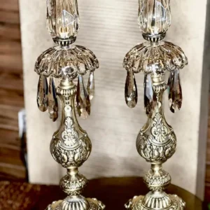 شمعدان دکوری نقره ای طرح سلطنتی