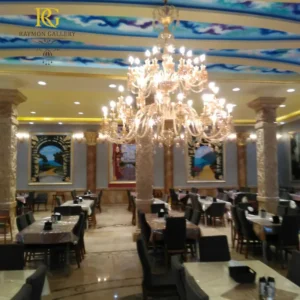 لوستر مجلل کریستالی سقفی با طراحی لوکس چند‌طبقه