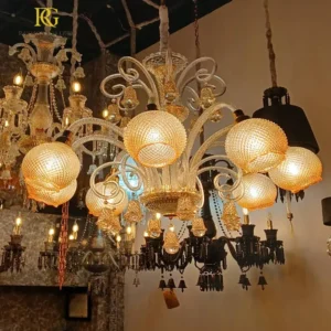 لوستر مجلل طلایی باکارات با حباب کریستالی کروی