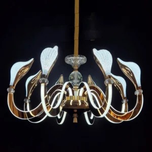 لوستر کلاسیک طلایی شاخه‌موج فرم شعله‌ای پهن