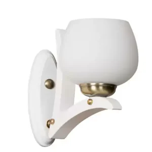 لوستر دیواری سفید با طراحی کلاسیک